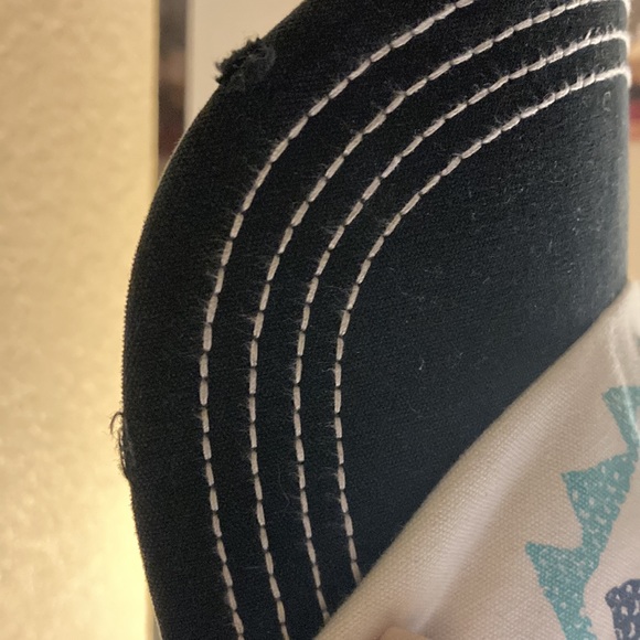 Billabong Tribal Style Baseball Cap - Picture 5 of 6